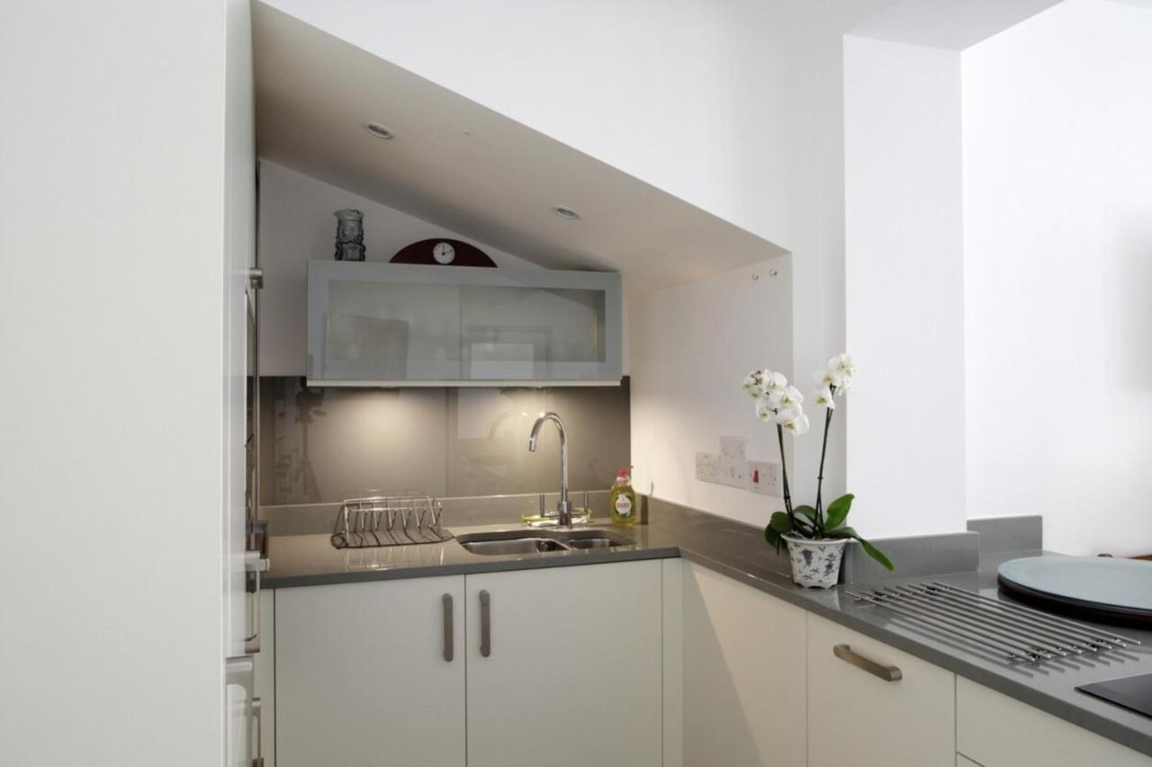 Appartement Quiet Ground Floor Mews Flat And Parking à Édimbourg Extérieur photo